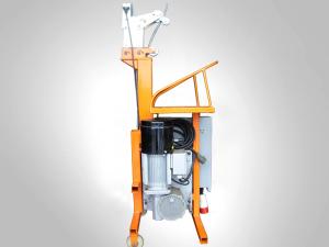 电动吊篮在吊点位置的选择上应该遵循哪些原则?